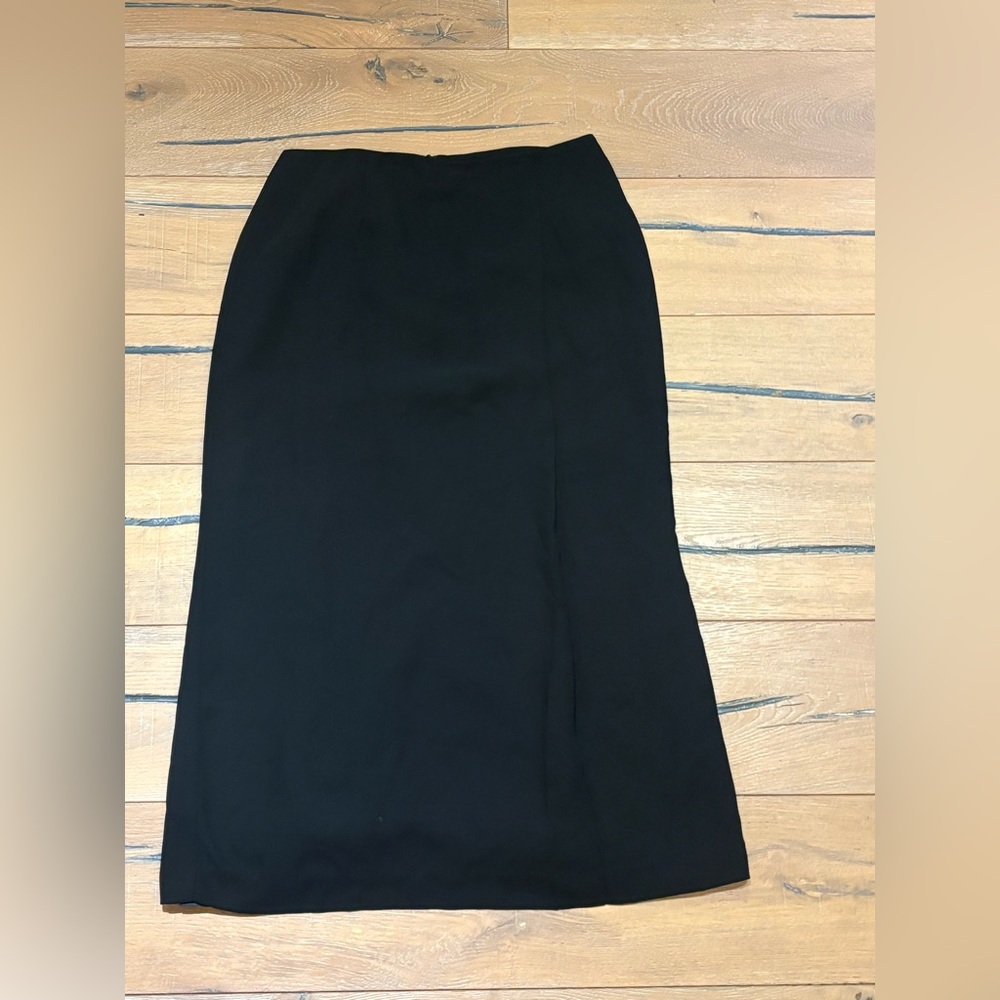 Michele Classic Black Pencil Skirt